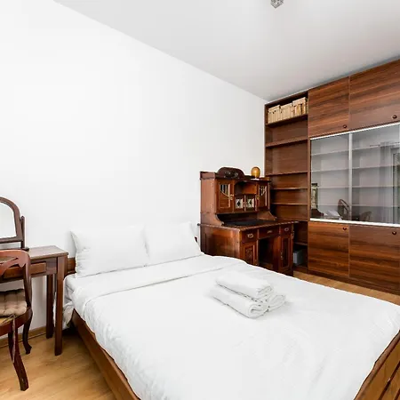 Nadwislanska 11 With Garden Appartamento Cracovia