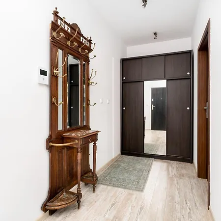 Nadwislanska 11 With Garden Apartment