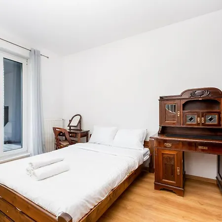 Nadwislanska 11 With Garden Apartment *