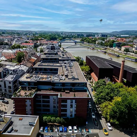 Apartment Nadwislanska 11 With Garden Krakow